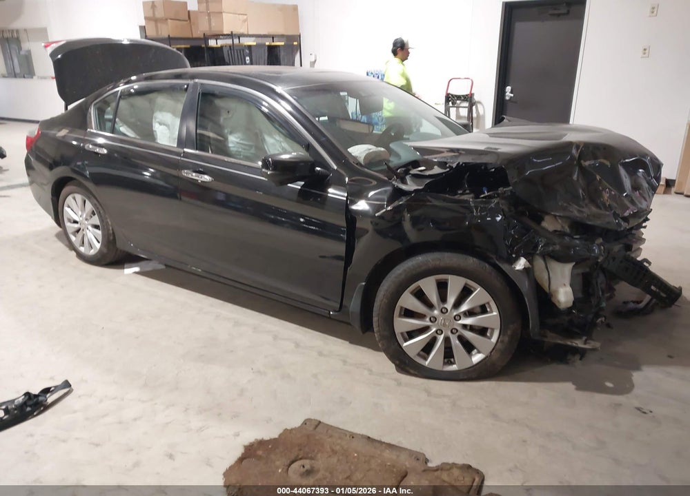 2014 HONDA ACCORD EX-L VIN: 1HGCR2F85EA032148