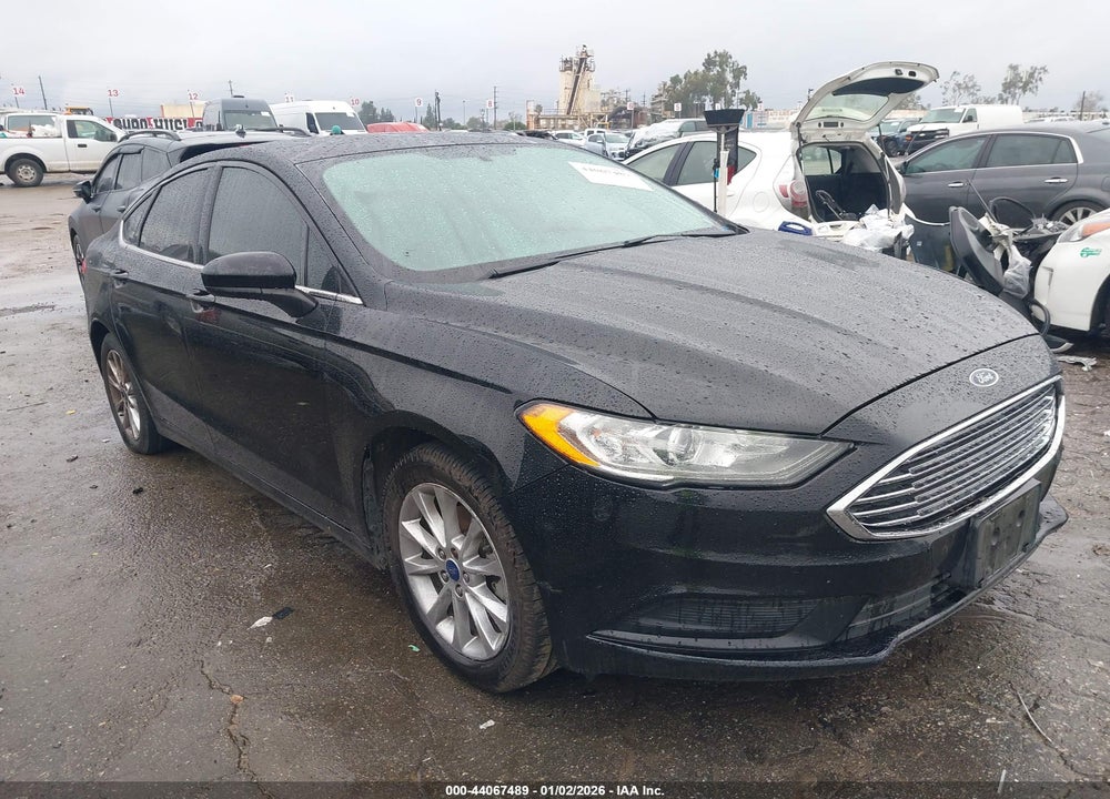 2017 FORD FUSION SE VIN: 3FA6P0H77HR383475