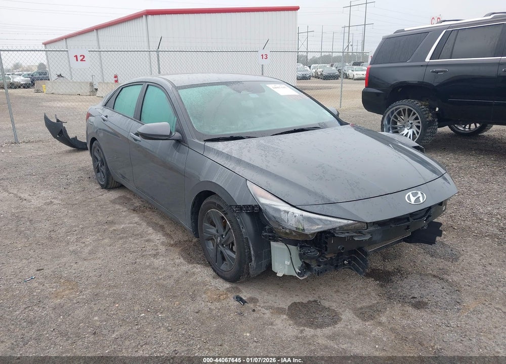 2023 HYUNDAI ELANTRA SEL VIN: KMHLM4AG9PU605346
