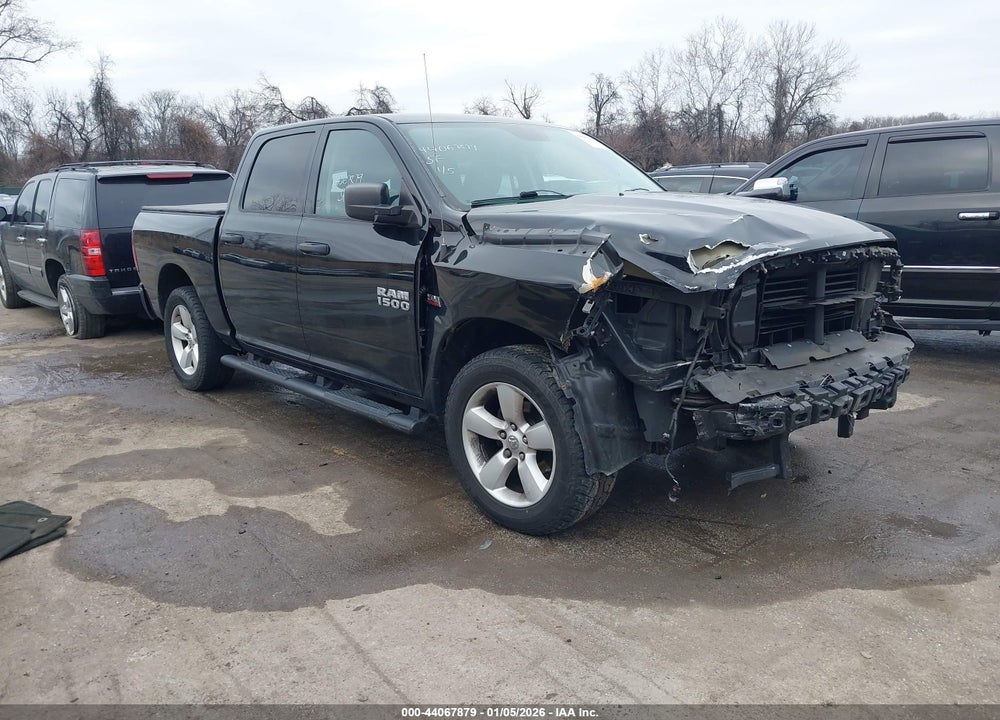 2014 RAM 1500 EXPRESS VIN: 1C6RR7KT8ES309943