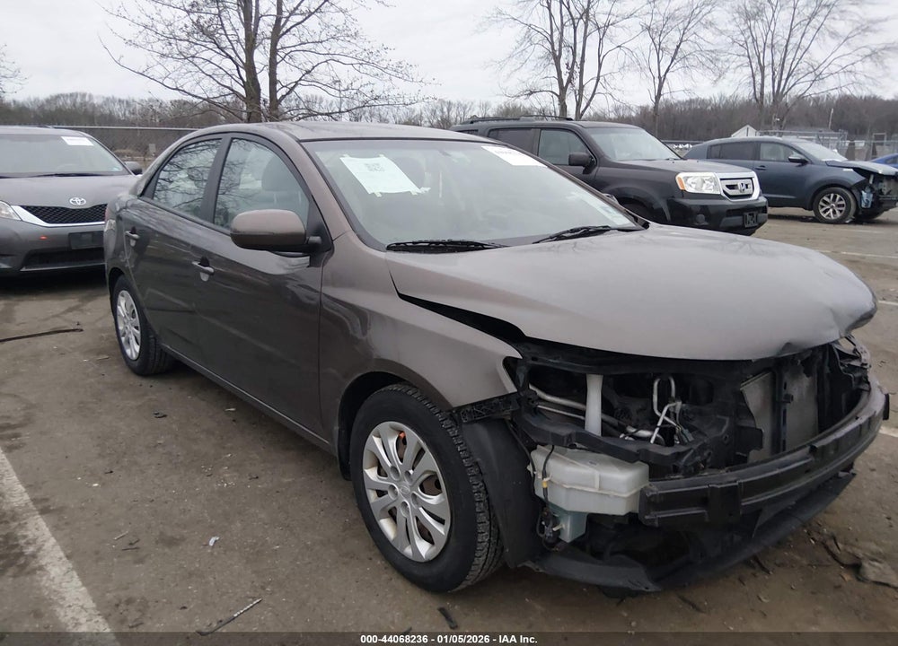 2013 KIA FORTE EX VIN: KNAFU4A26D5738185