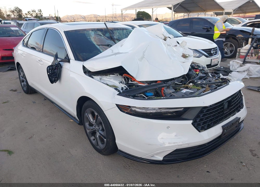 2024 HONDA ACCORD HYBRID EX-L VIN: 1HGCY2F62RA059685