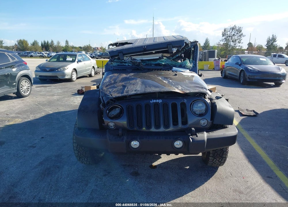 2016 JEEP WRANGLER UNLIMITED SPORT VIN: 1C4BJWDG1GL338452