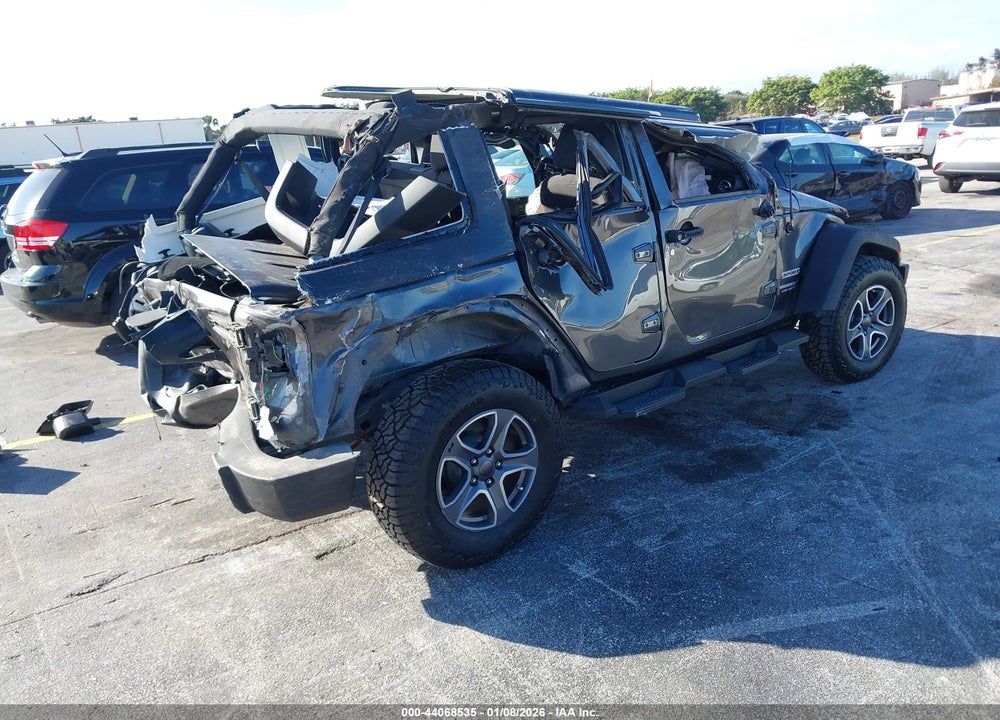 2016 JEEP WRANGLER UNLIMITED SPORT VIN: 1C4BJWDG1GL338452