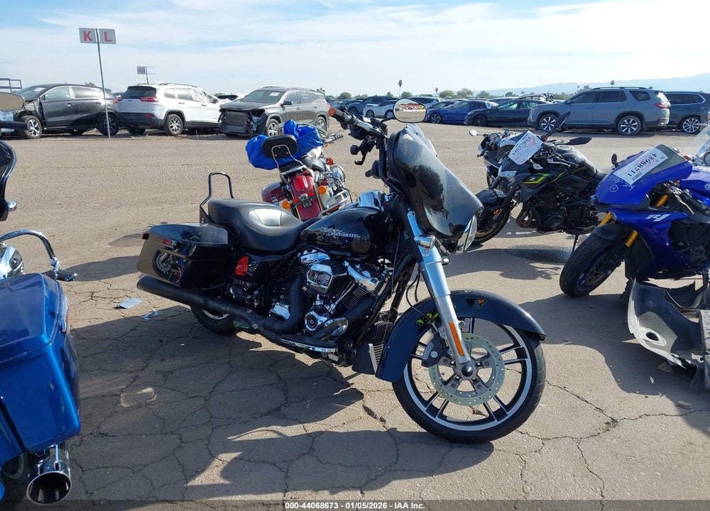 2019 HARLEY-DAVIDSON FLHX VIN: 1HD1KBC14KB659848