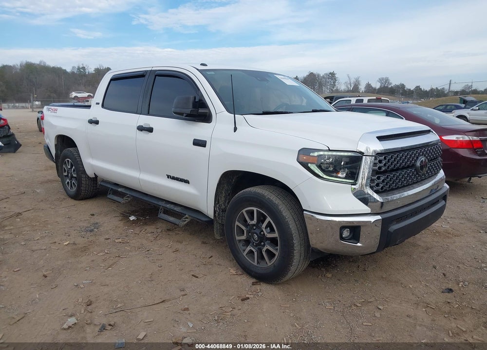 2019 TOYOTA TUNDRA SR5 5.7L V8 VIN: 5TFDW5F15KX789169