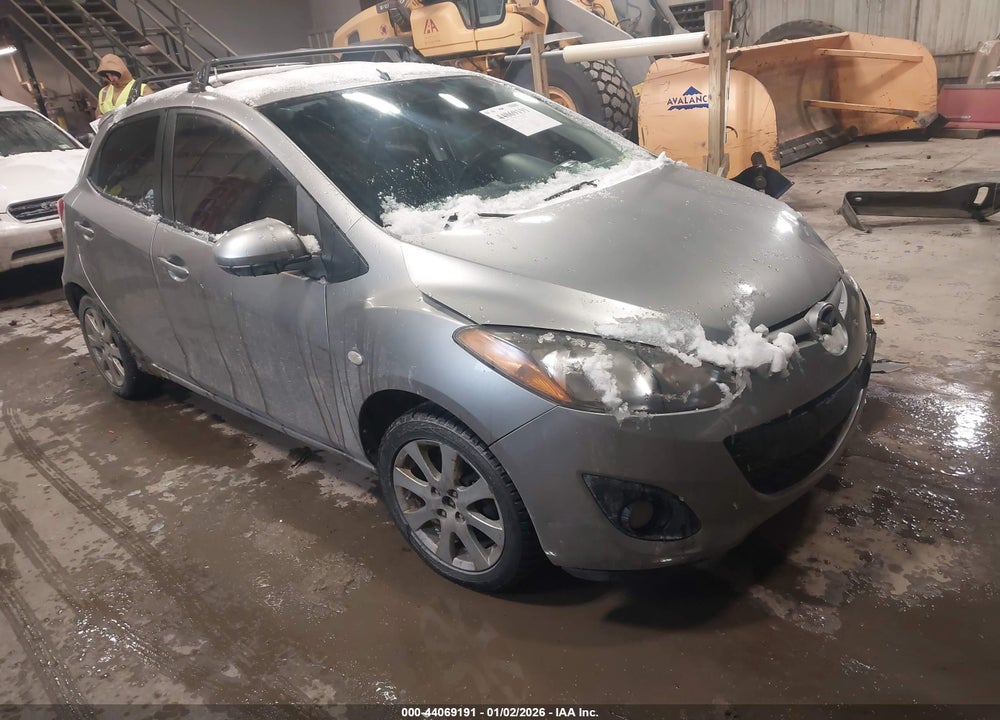 2011 MAZDA 2 TOURING VIN: JM1DE1HZ9B0119681