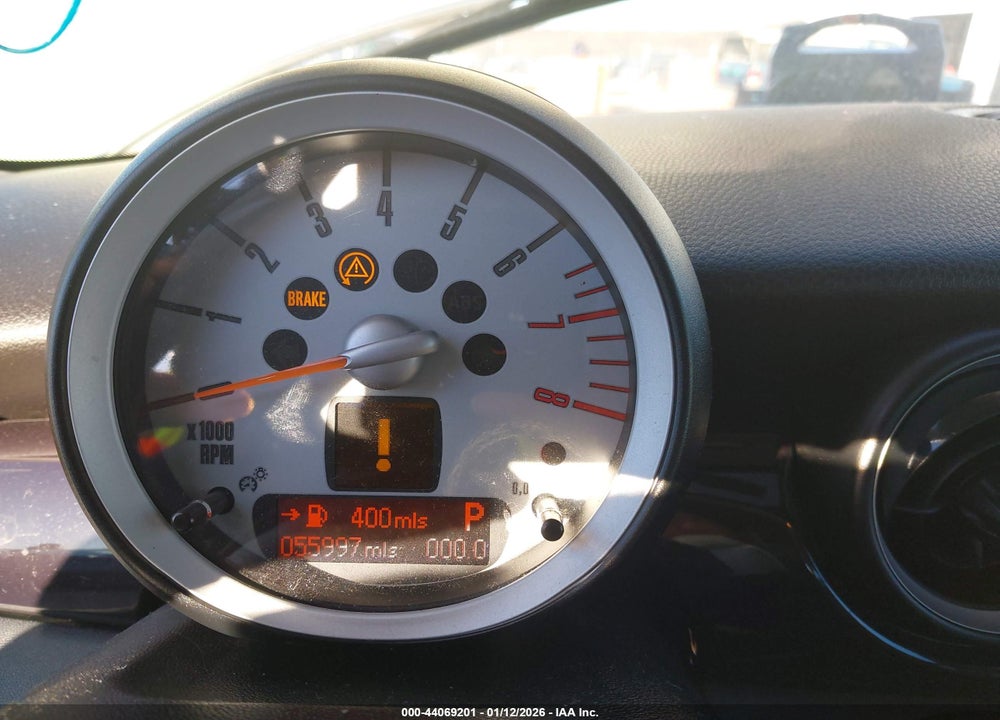 2009 MINI COOPER S VIN: WMWMF73589TW85437