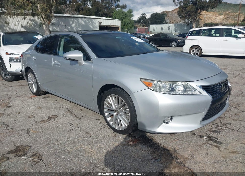 2014 LEXUS ES 350 VIN: JTHBK1GG7E2101588