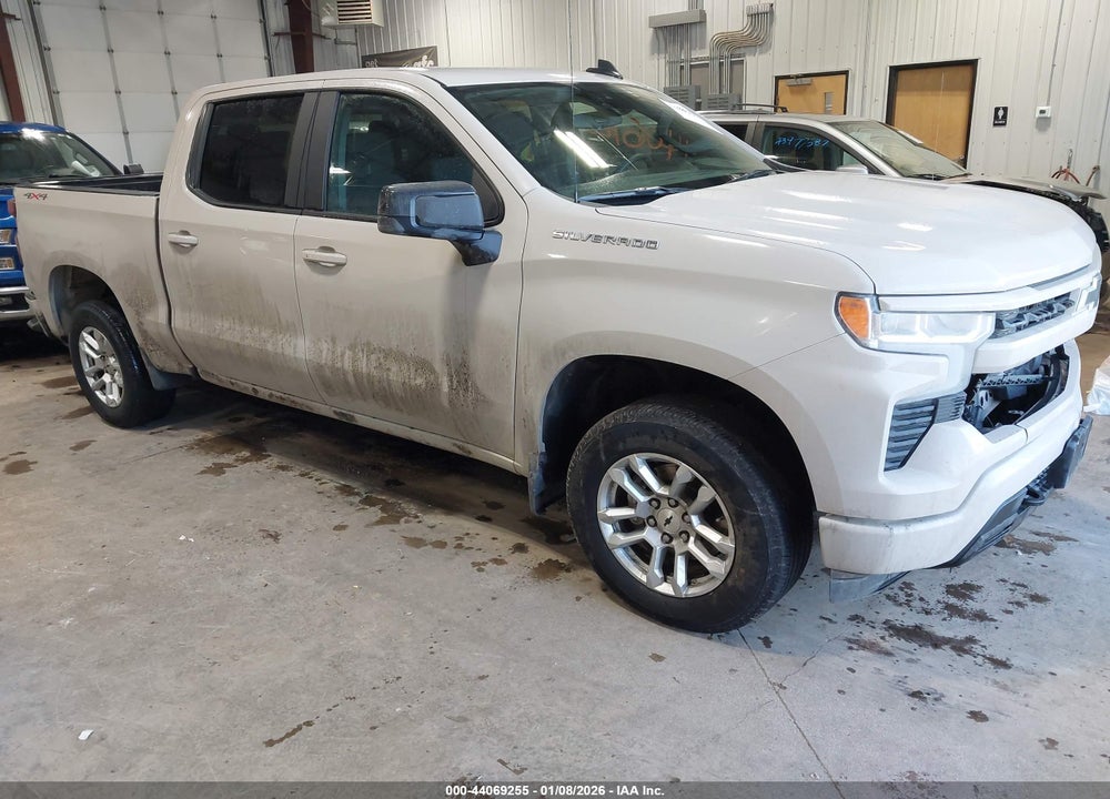 2026 CHEVROLET SILVERADO 1500 4WD  SHORT BED RST VIN: 1GCUKEED2TZ163463