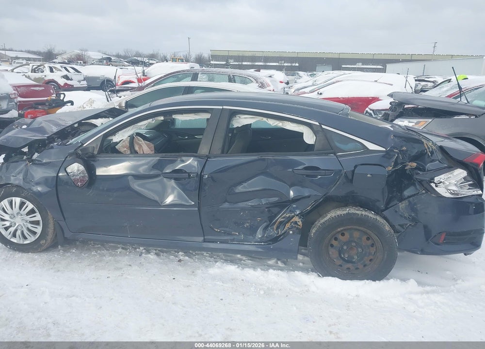 2019 HONDA CIVIC LX VIN: 2HGFC2F65KH599390