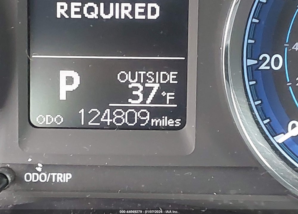 2017 TOYOTA COROLLA LE VIN: 2T1BURHE1HC896134