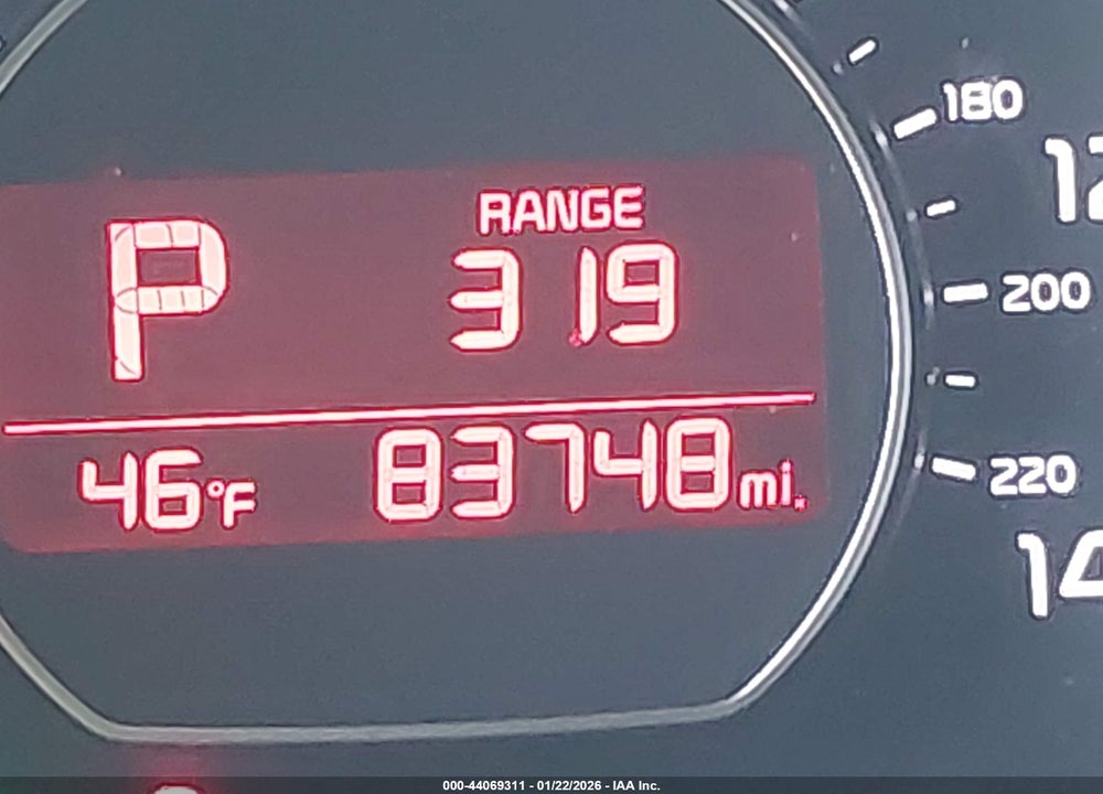 2019 KIA SOUL + VIN: KNDJP3A57K7673860