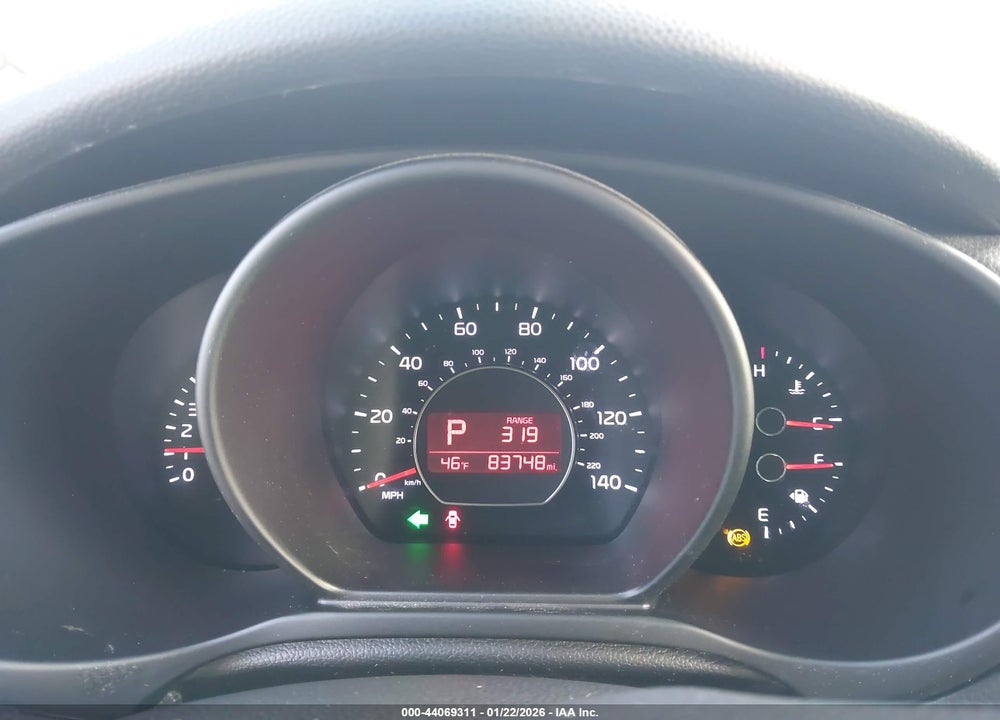 2019 KIA SOUL + VIN: KNDJP3A57K7673860