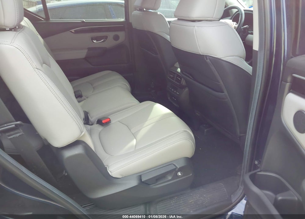 2025 HONDA PILOT EX-L VIN: 5FNYG2H49SB016557