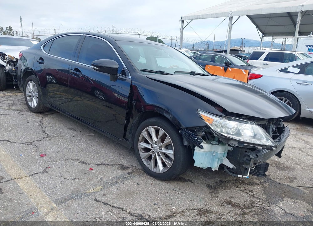 2015 LEXUS ES 300H VIN: JTHBW1GG7F2094812