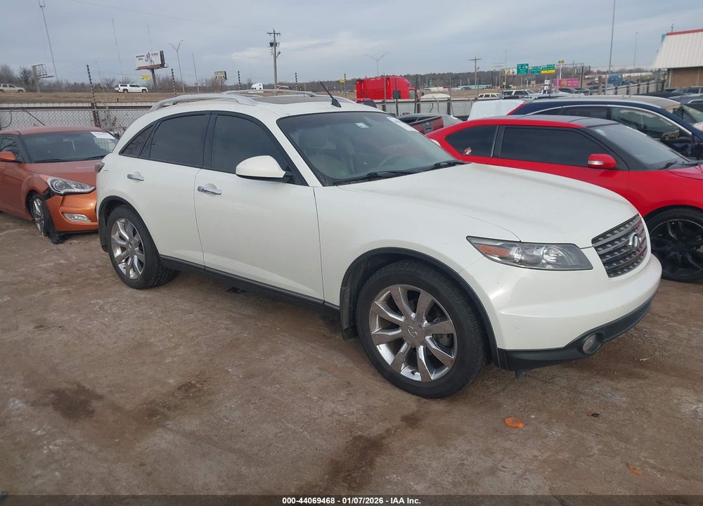 2005 INFINITI FX35 VIN: JNRAS08W35X205771