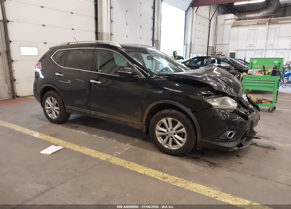 2015 NISSAN ROGUE SV VIN: 5N1AT2MV3FC837423