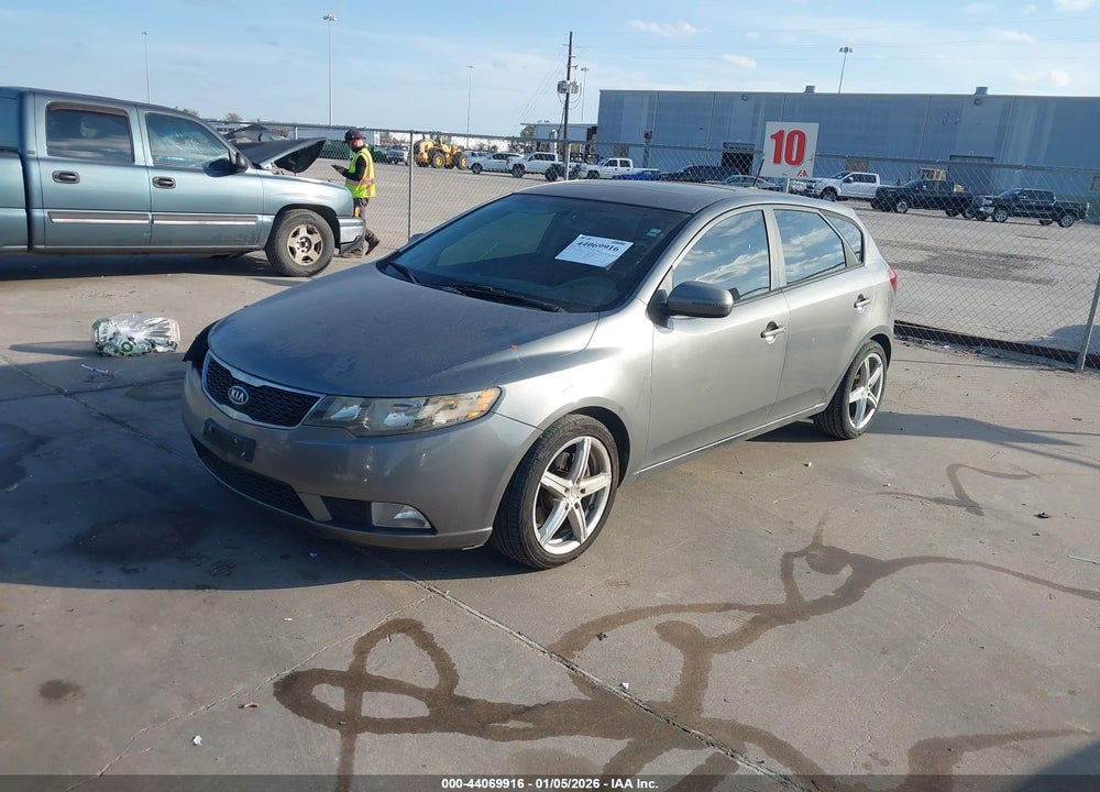 2011 KIA FORTE SX VIN: KNAFW5A39B5390274