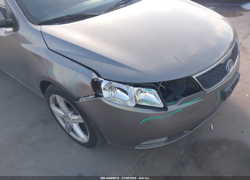 2011 KIA FORTE SX VIN: KNAFW5A39B5390274