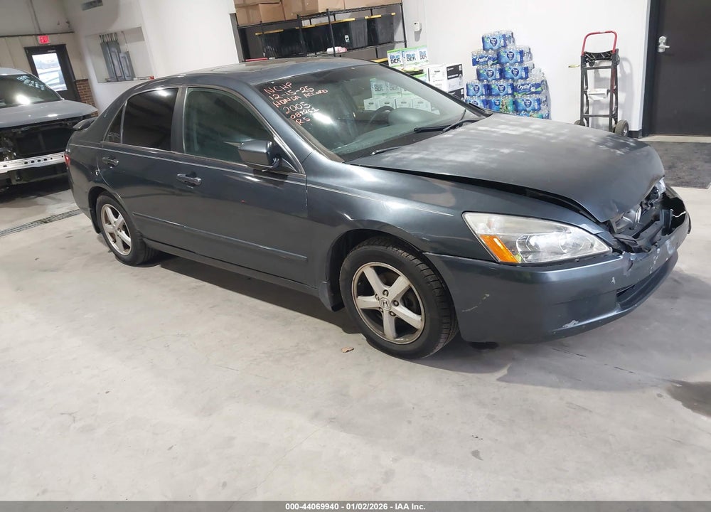 2005 HONDA ACCORD 2.4 EX VIN: 1HGCM56715A089261