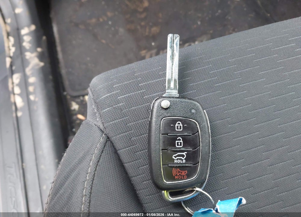 2019 HYUNDAI TUCSON SE VIN: KM8J2CA43KU980509