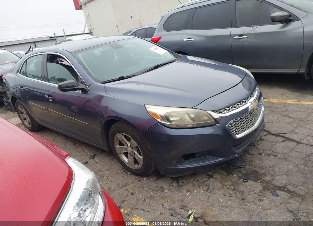 2015 CHEVROLET MALIBU LS VIN: 1G11B5SLXFF338085