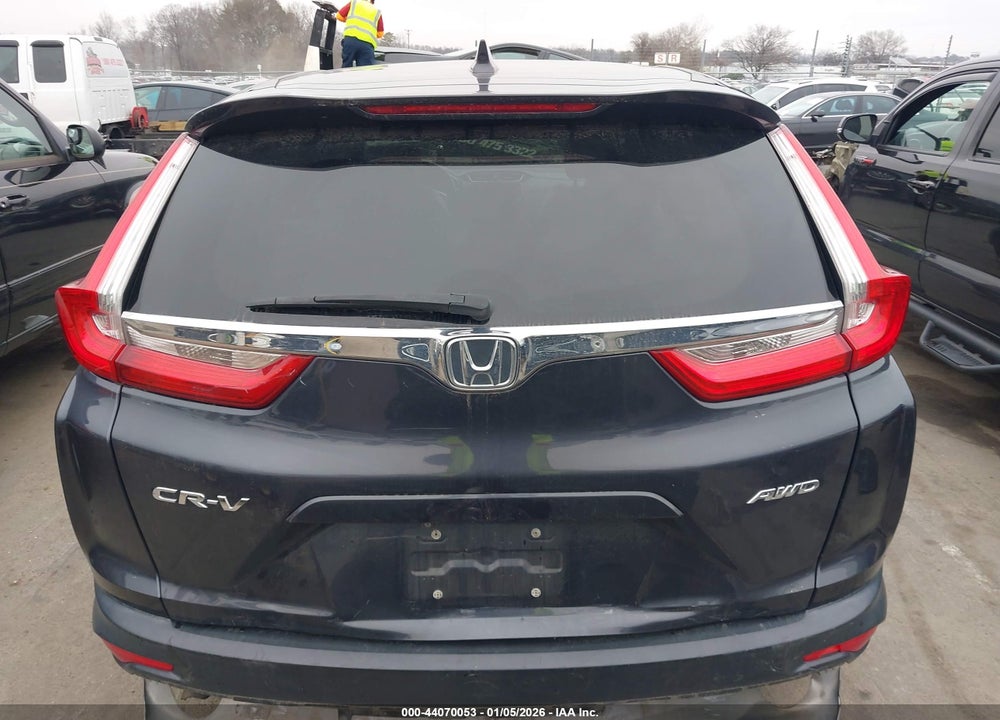 2017 HONDA CR-V VIN: 2HKRW2H86HH665799