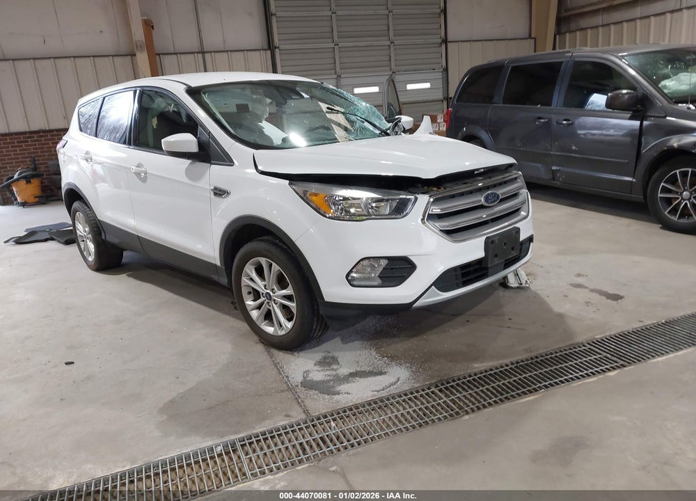2019 FORD ESCAPE SE VIN: 1FMCU9GD1KUB67151