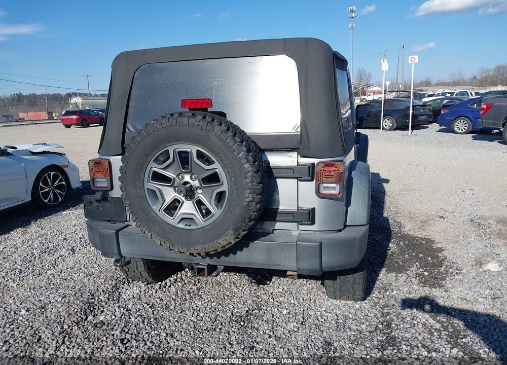 2015 JEEP WRANGLER UNLIMITED RUBICON VIN: 1C4BJWFG6FL604124