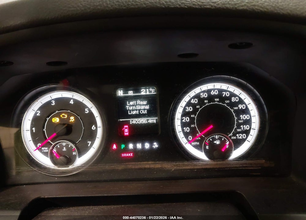 2016 RAM 1500 EXPRESS VIN: 3C6RR7KT2GG270907