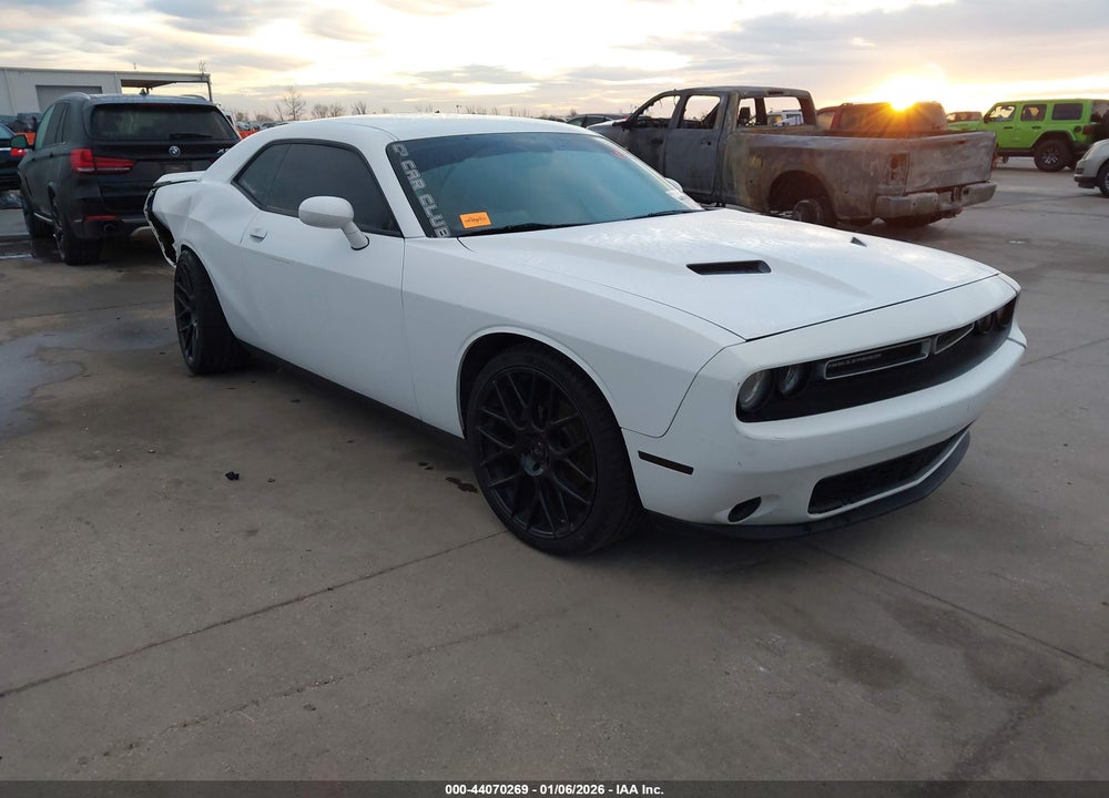 2015 DODGE CHALLENGER SXT VIN: 2C3CDZAG3FH712027