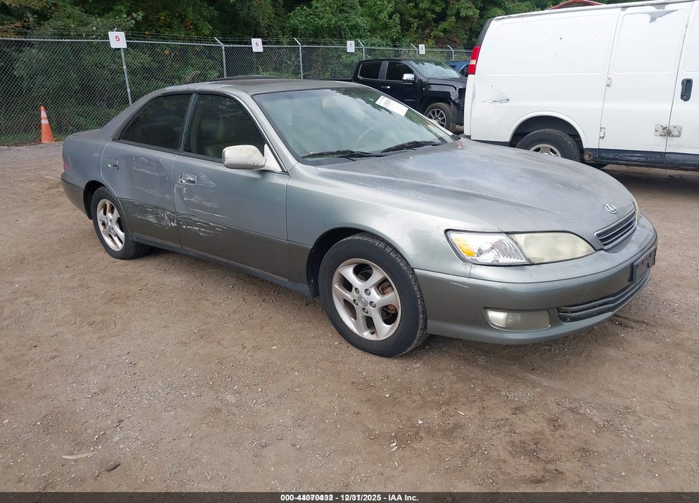 2000 LEXUS ES 300 VIN: JT8BF28G3Y0288787