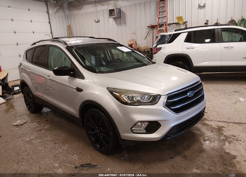 2017 FORD ESCAPE SE VIN: 1FMCU9G90HUE57496