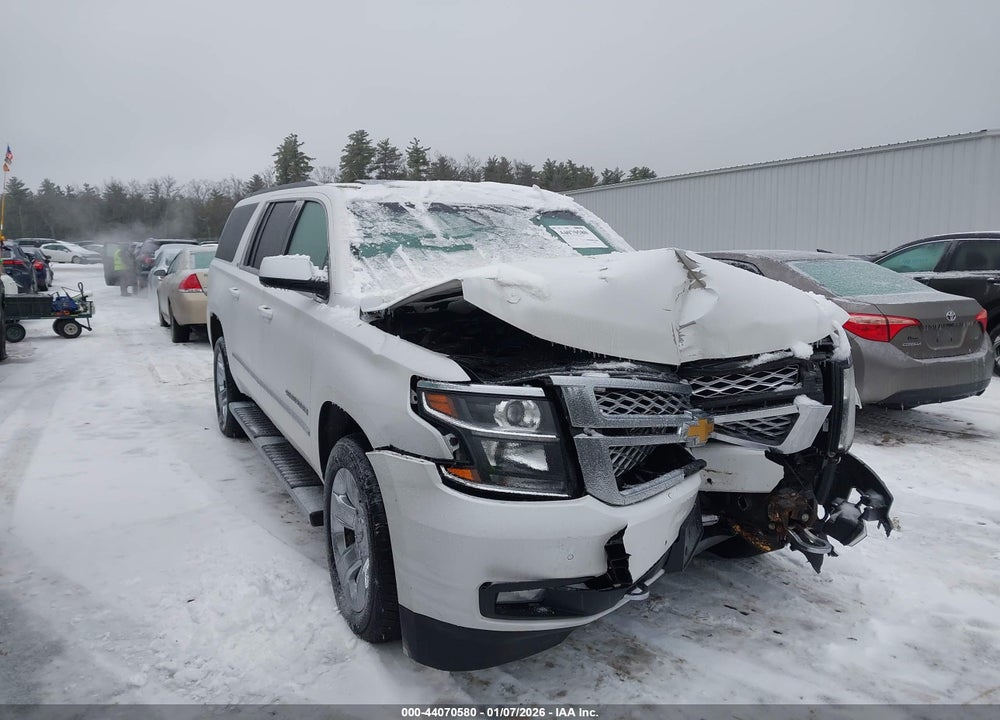 2019 CHEVROLET SUBURBAN LT VIN: 1GNSKHKC0KR398471