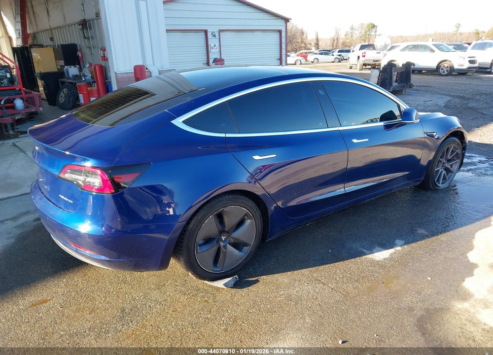 2018 TESLA MODEL 3 LONG RANGE/PERFORMANCE VIN: 5YJ3E1EB3JF090276