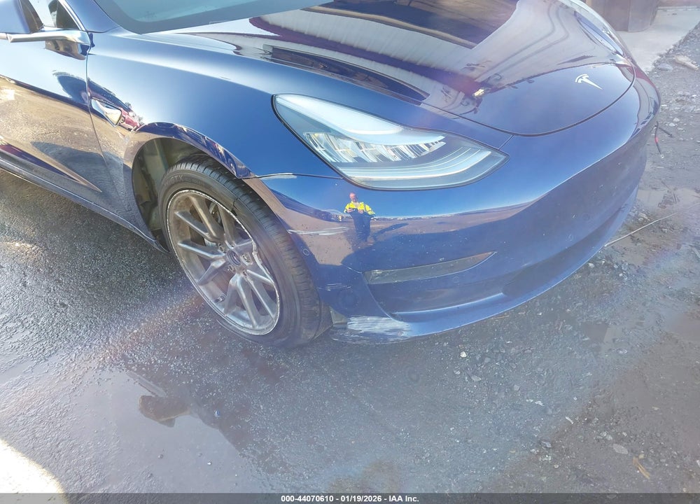 2018 TESLA MODEL 3 LONG RANGE/PERFORMANCE VIN: 5YJ3E1EB3JF090276
