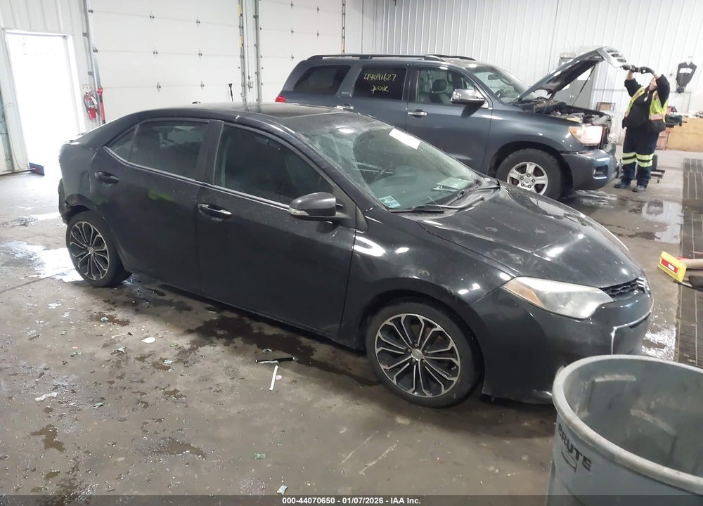 2014 TOYOTA COROLLA S PLUS VIN: 5YFBURHE3EP045495