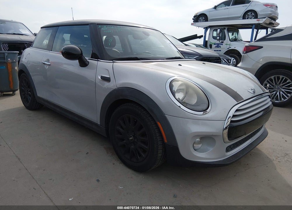 2015 MINI HARDTOP COOPER VIN: WMWXM5C54F3A58708