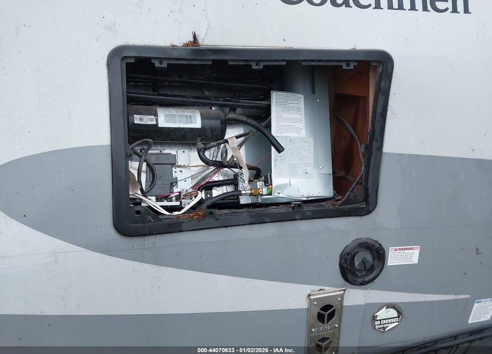 2020 COACHMEN APEX VIN: 5ZT2CXUB0LS035519