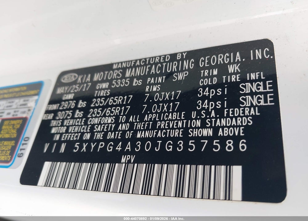 2018 KIA SORENTO 2.4L LX VIN: 5XYPG4A30JG357586