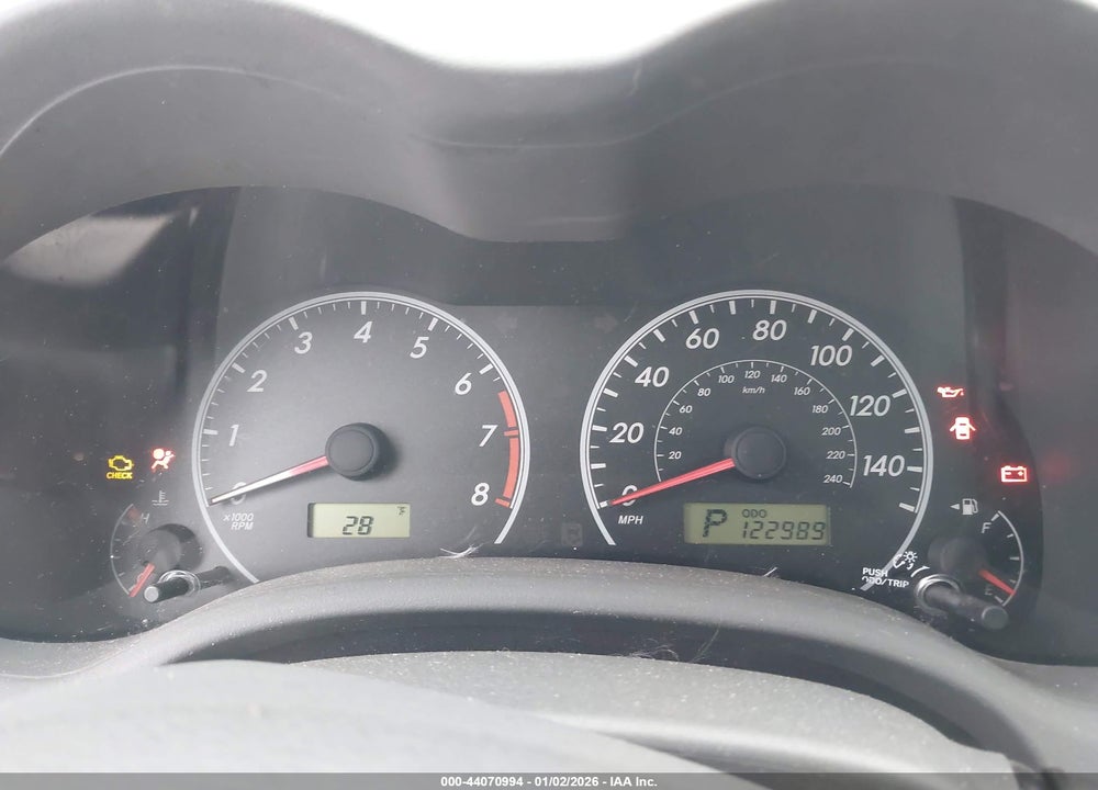 2010 TOYOTA COROLLA LE VIN: 2T1BU4EE8AC532578