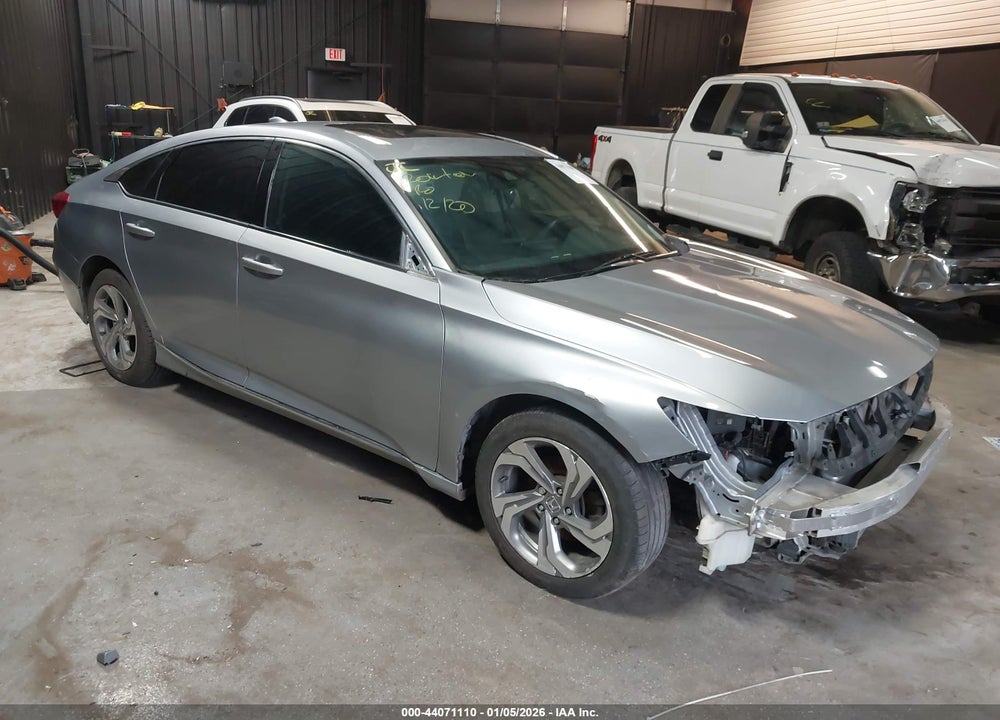 2018 HONDA ACCORD EX VIN: 1HGCV1F40JA171357