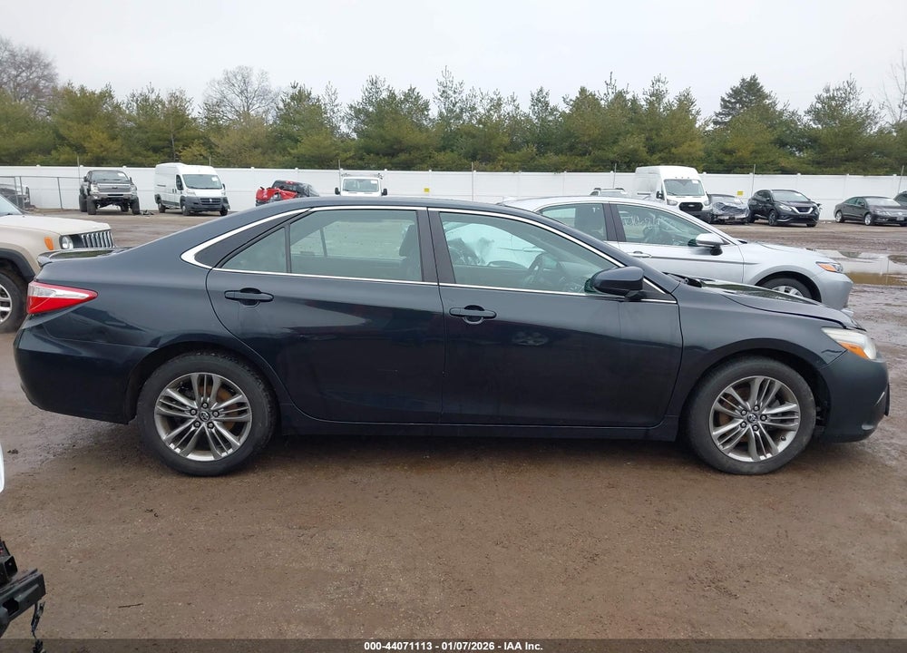 2017 TOYOTA CAMRY SE VIN: 4T1BF1FK5HU292704