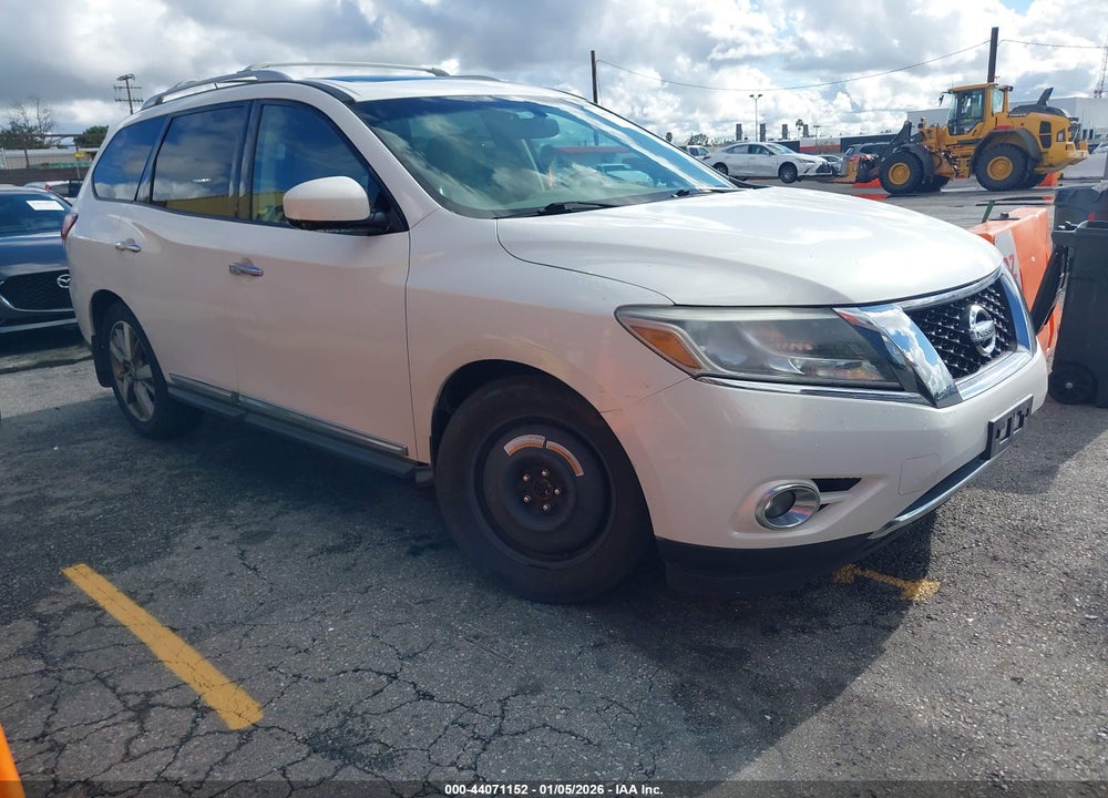 2014 NISSAN PATHFINDER PLATINUM VIN: 5N1AR2MN8EC681263