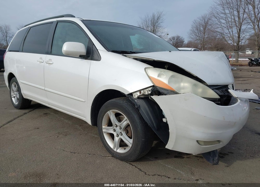 2006 TOYOTA SIENNA XLE VIN: 5TDBA22C66S073291