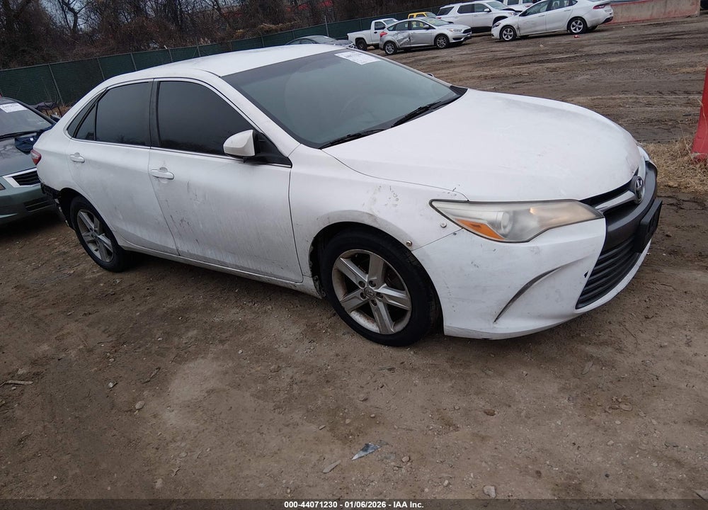 2016 TOYOTA CAMRY LE VIN: 4T1BF1FK9GU142092