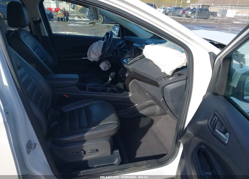 2017 FORD ESCAPE TITANIUM VIN: 1FMCU9J93HUA37689