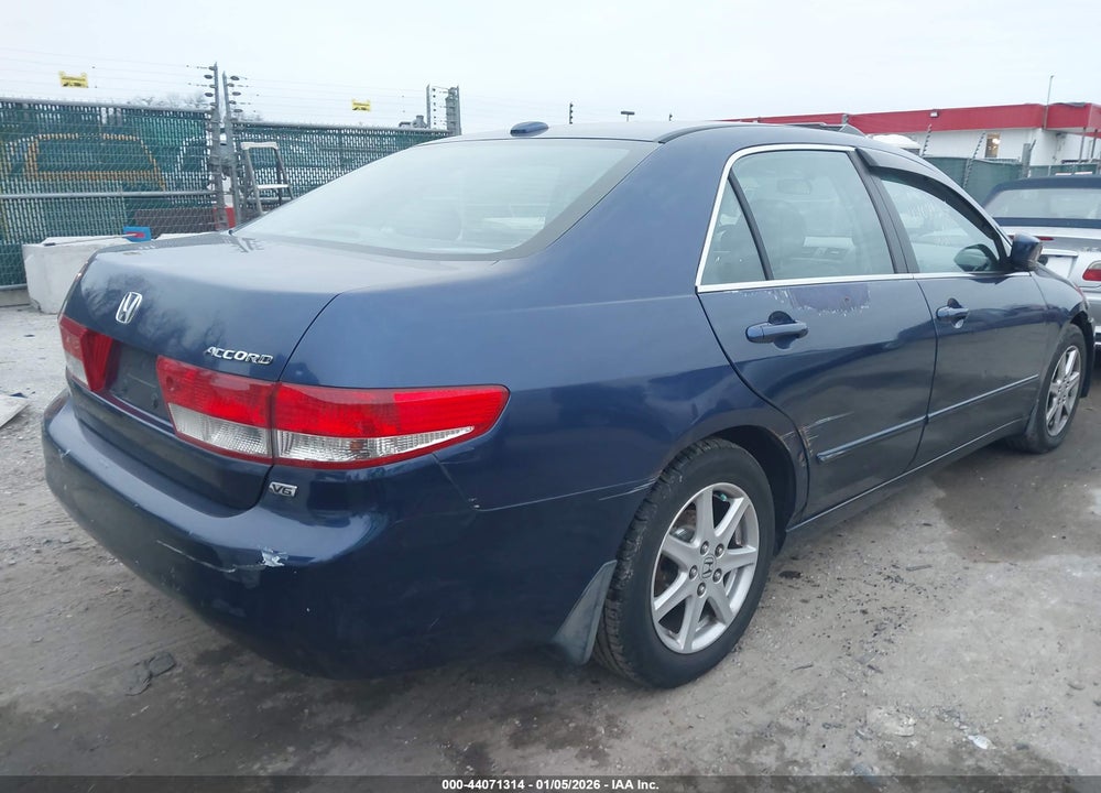 2004 HONDA ACCORD 3.0 EX VIN: 1HGCM665X4A032432