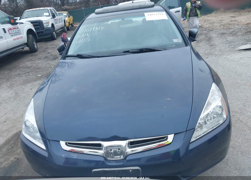 2004 HONDA ACCORD 3.0 EX VIN: 1HGCM665X4A032432